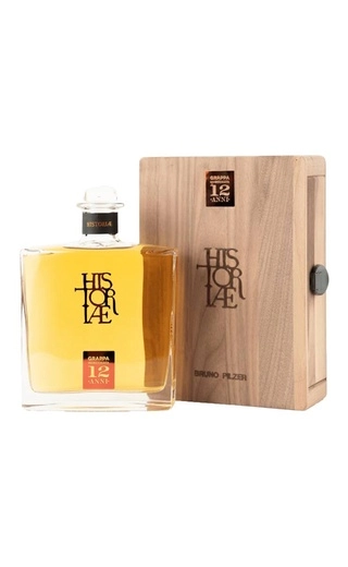 Граппа  Invecchiata 12 anni Historiae Pilzer gift in box   700 мл