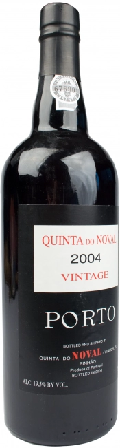 Вино Quinta do Noval Vintage Port Кинта до Новаль Винтаж Порт 2000 750 мл