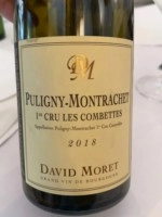 Вино Domaine Moret-Nomine  Puligny-Montrachet 1-er Les Combettes   2018 750 мл