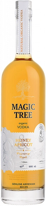 Водка  Magic Tree   Honey Apricot    500 мл 40 %