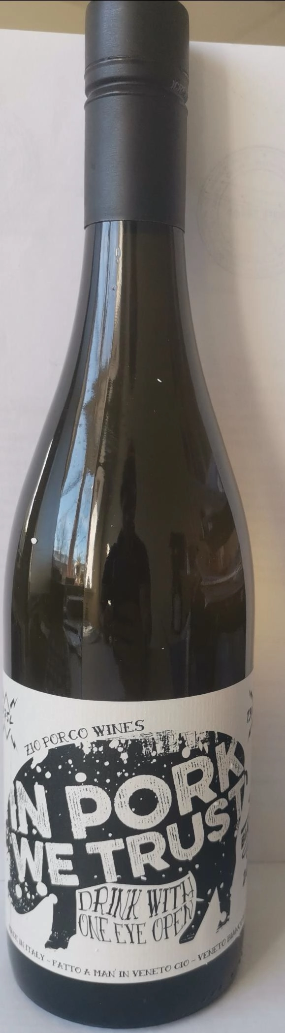 Вино   In Pork We Trust Ин Порк Уи Траст  2018 750 мл