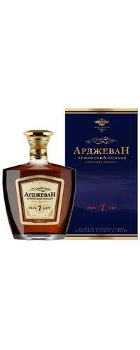 Коньяк Ardjevan 7 year in gift box  500 мл
