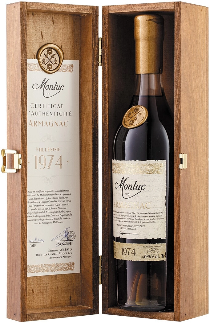 Арманьяк  Monluc Armagnac AOC  wooden box 1974 700 мл