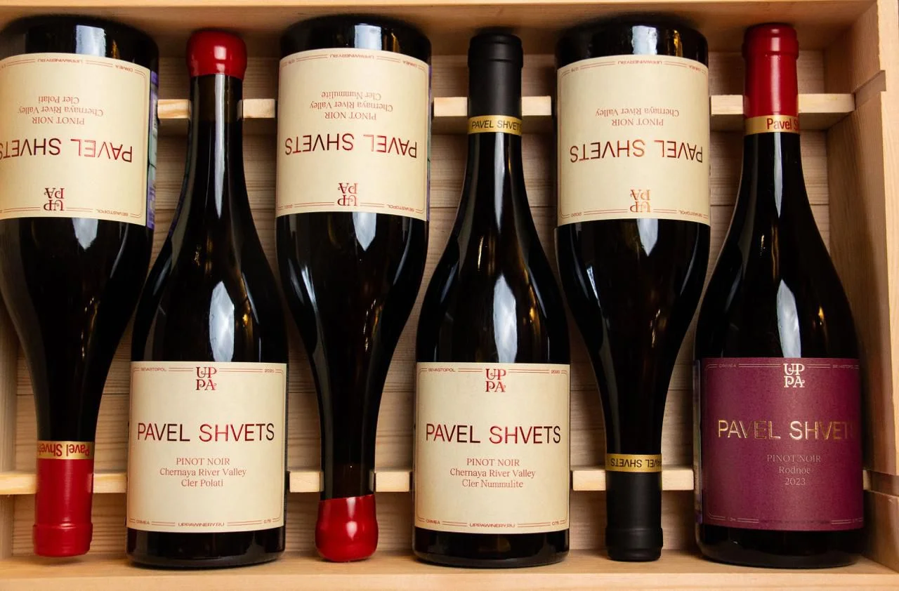Вино Набор Павел Швец Пино Нуар в деревянной коробке 6 бутылок  750 мл 