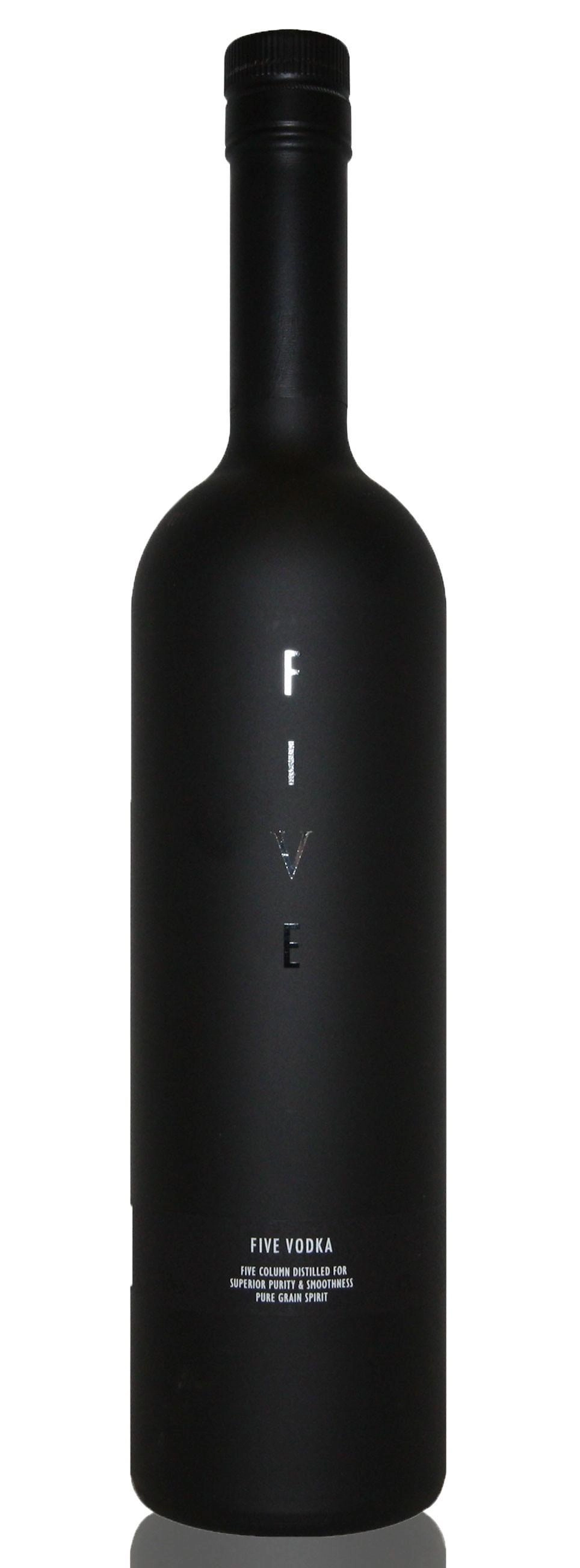 Водка FIVE Vodka  700 мл