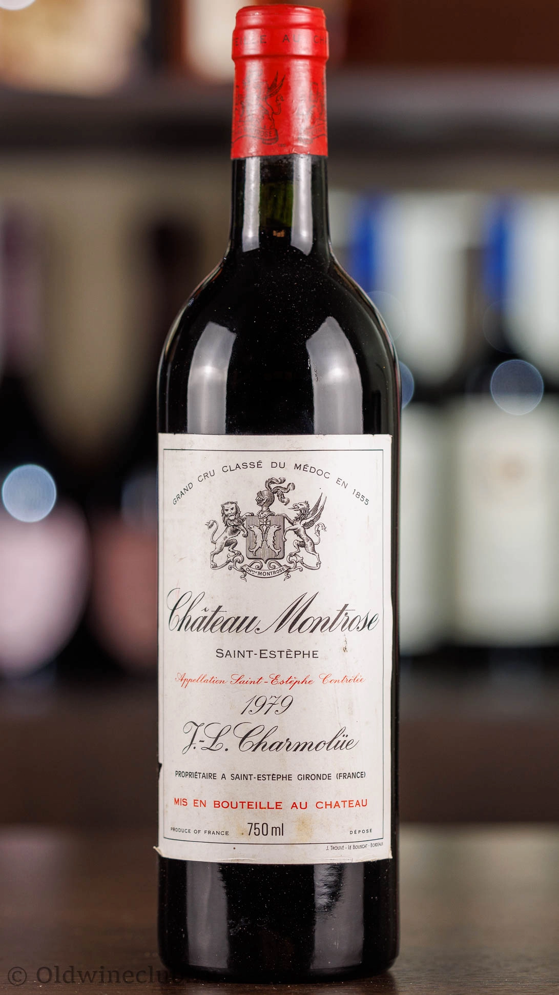Вино Chateau Montrose 2-me Grand Cru Classe Saint-Estephe  AOC 1979  750 мл