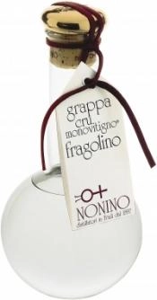 Граппа Cru Monovitigno Fragolino gift in box   500 мл