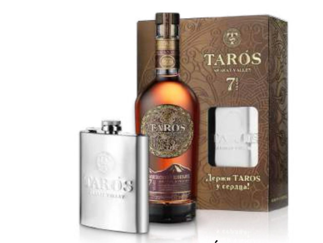 Коньяк Arcon  Taros 7 Years Old в п/у 40% 500 мл