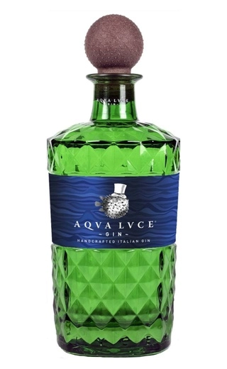 Джин  Aqva Lvce  Navy Gin 700 мл  57,5 %