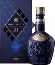 Виски Chivas Royal Salute 21 years old Signature Blend with box  700 мл