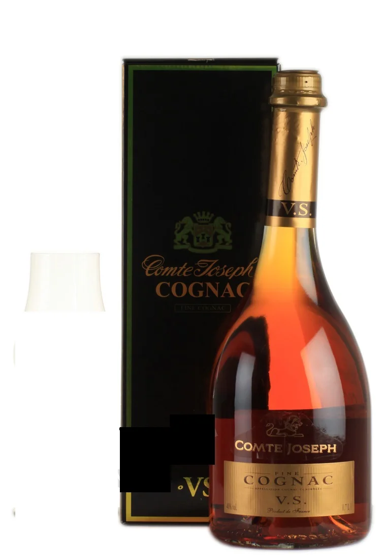 Коньяк Comte Joseph VS gift box Комт Жозеф В.С. в подарочной упаковке 700 мл
