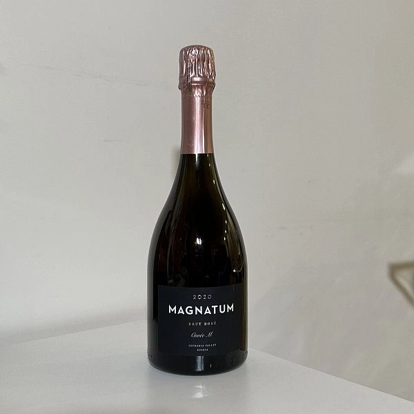 Игристое вино Николаев и Сыновья   Магнатум Кюве М  Розе  2020 750 мл  12 %
