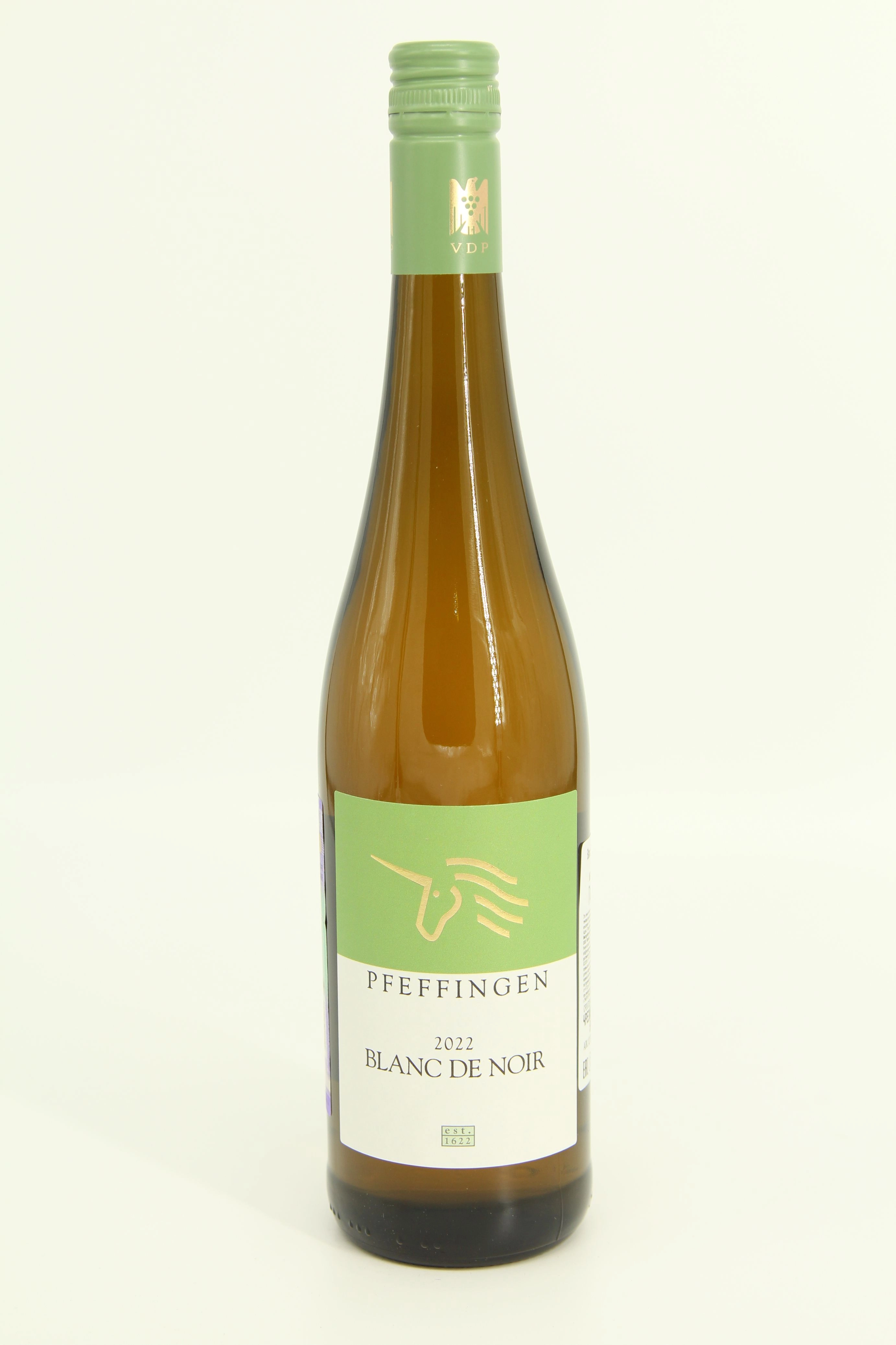 Вино Pfeffingen Blanc de Noir 2022 750 мл 12%