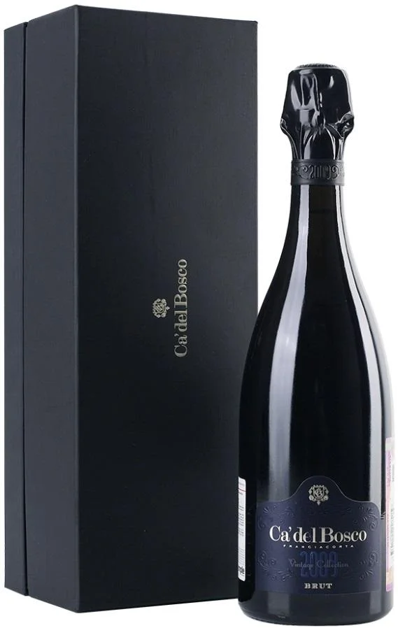 Игристое вино Franciacorta Brut DOCG gift box Франчакорта Брют в подарочной коробке 2009 750 мл