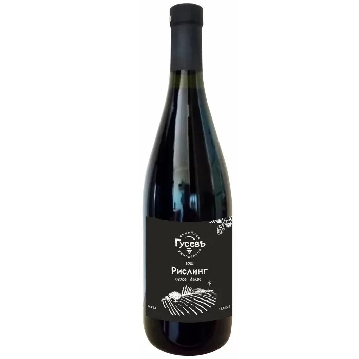 Вино Семейная винодельня Гусев   Рислинг  2024 750 мл 11 %