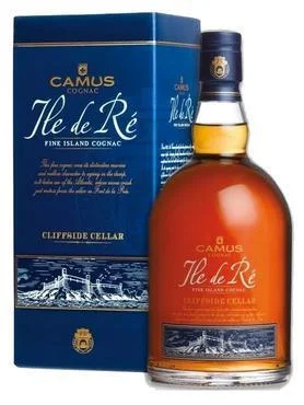 Коньяк Camus Ile de Re Cliffside Cellar, Камю иль де ре Клифсайд Селлар в подарочной упаковке 700 мл