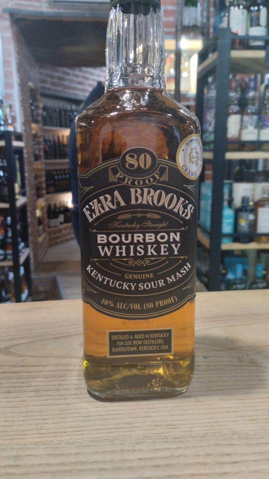 ВИСКИ  Ezra Brooks 80 700 мл