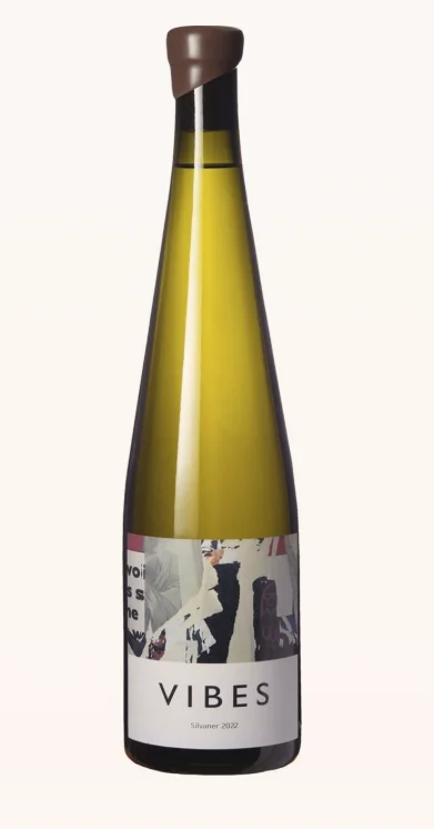 Вино  VIBES  Вайбс   Сильванер  белое  сухое 2022 750 мл 12%
