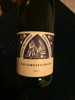 Вино Theo Minges VDP Goldmuskateller Gutswein Тео Мингес Голдмускателлер   2018 750 мл