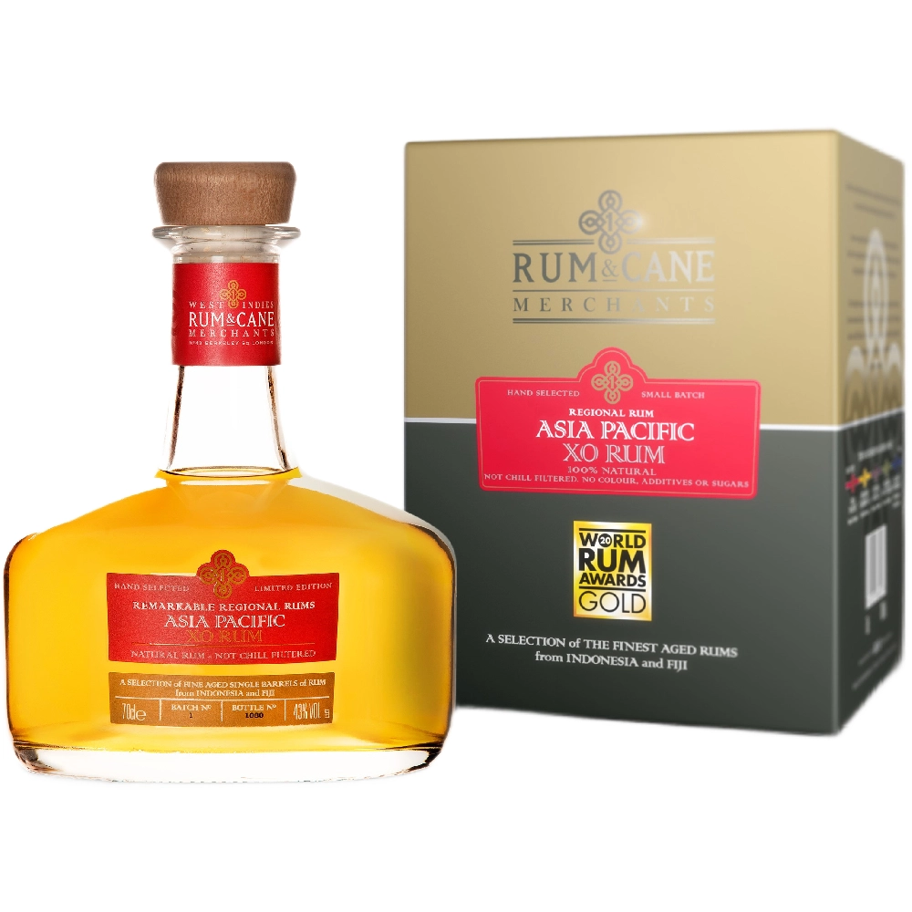 РомCrucial Drinks Asia Pacific XO gift box 700 мл