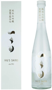 Саке Inatahime Iku's Shiro gift box Инатахиме Ику Сиро в подарочной коробке 500 мл