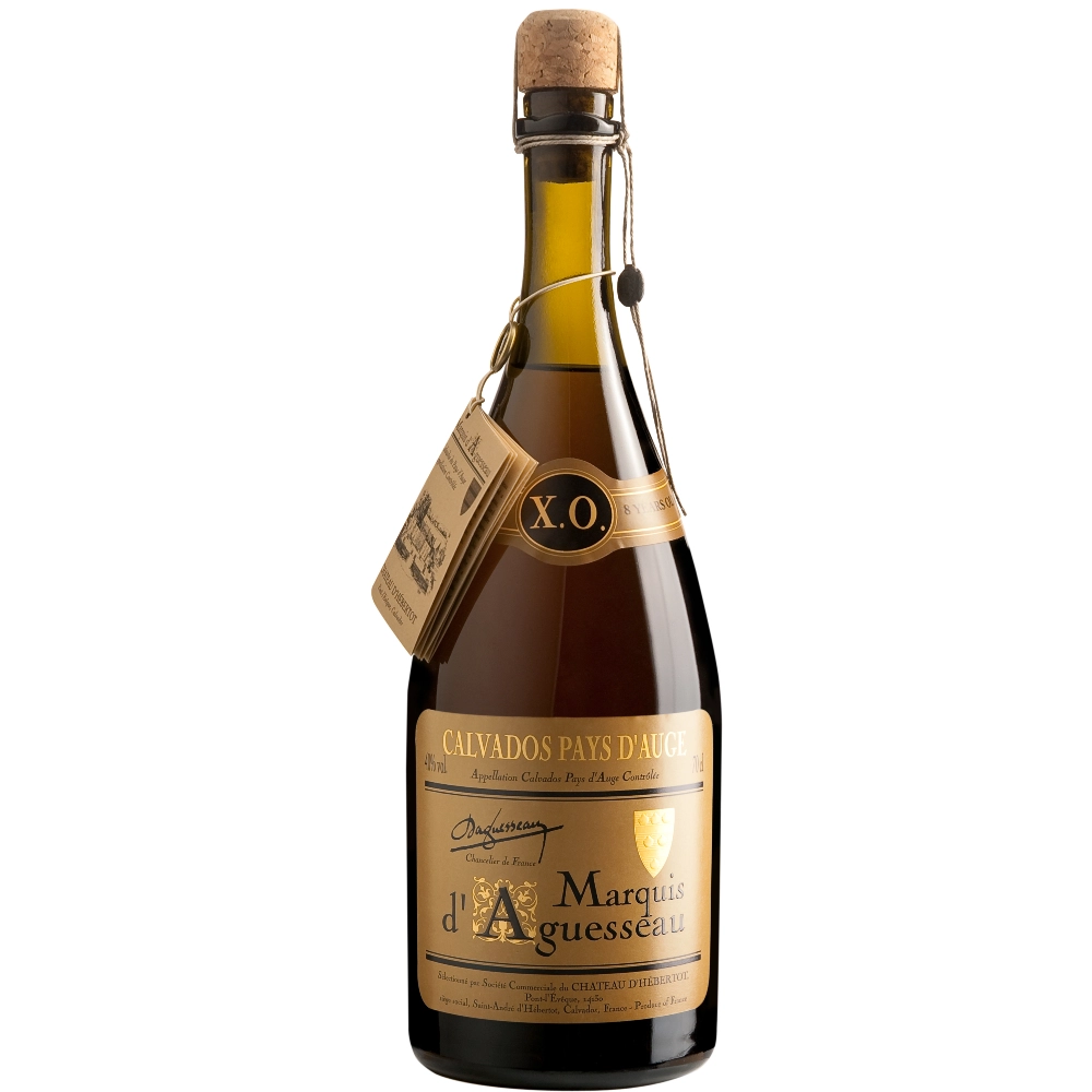 Кальвадос Marquis d'Aguesseau  XO  8 ans    700 мл 40%