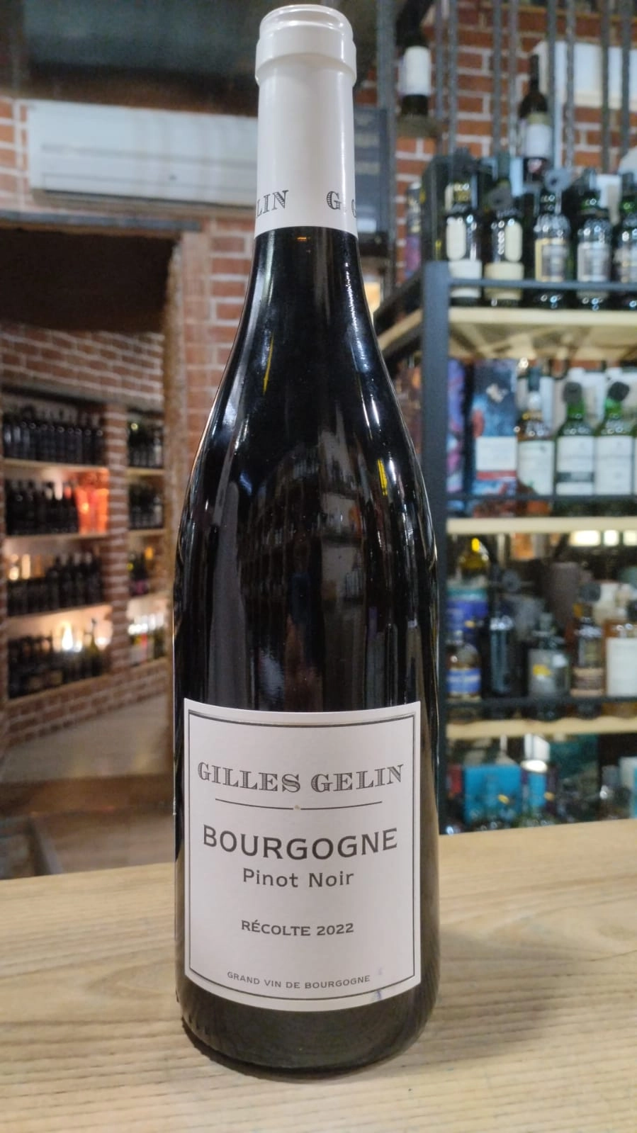 Вино  Gilles Gelin  Bourgogne Pinot Noir  2022  750 мл  14 %