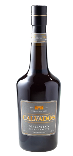 Кальвадос  Calvados Derbentskiy    700 мл
