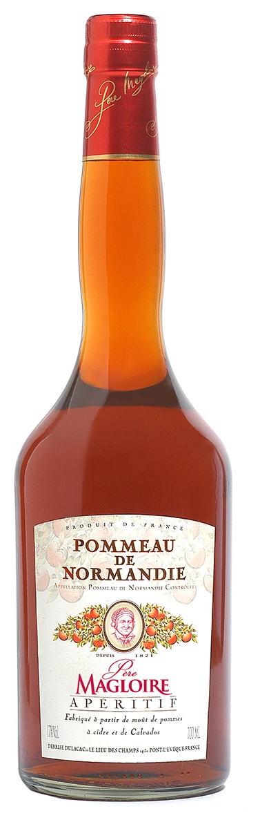 Ликер Pere Magloire Pommeau de Normandie  700 мл