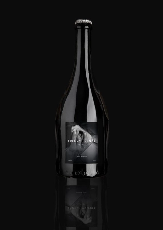 Игристое вино  Frenzy Frenzy     750 мл