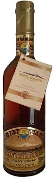 Коньяк Grands Armeniens 5 years  250 мл