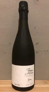 Шампанское Solera Extra-Brut 750 мл