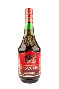 Коньяк КС Россия   15лет  зеленый графин 40 %  700 мл