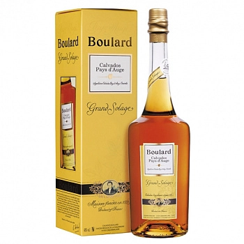 Кальвадос Boulard Grand Solage  Pays d'Auge AOC  gift box   1000 мл