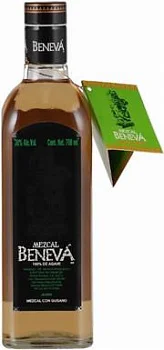 Мескаль Beneva  Joven Mezcal con Gusano de Maguey 700 мл