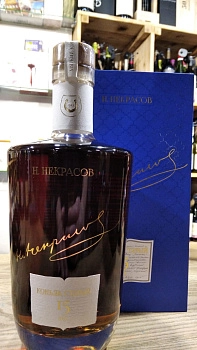 Коньяк Н. Некрасов  15-летний в подарочной коробке 700 мл  40 %