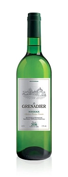 Вино Le Grenader Bordo AOC Ле Гренадер Бордо АОС белое сухое 750 мл