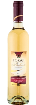 Вино Tokaj Kereskedohaz Tokaji  Tokaji Harslevelu   Токай Керешкедохаз Токай  Харшлевелю (Поздний Сбор) сладкое 500 мл
