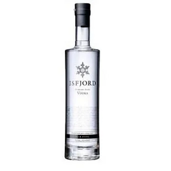 Водка Isfjord Premium Arctic  700 мл