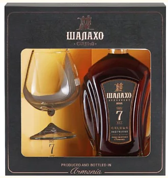 Коньяк Армянский Шалахо 7-летний  500 мл в п/у + бокал