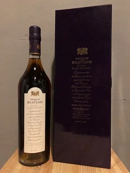 Коньяк Chateau de Beaulon Extra Rare gift box  700 мл