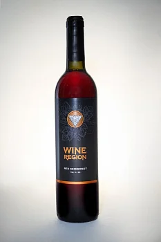 Вино KVKK   Wine Region Винный Регион    красное  полусладкое  750 мл  9 %