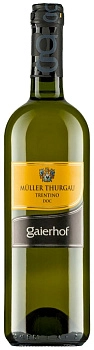 Вино GAIERHOF "Müller Thurgau" Trentino DOC  2017 750 мл