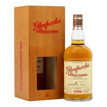 Виски Glenfarclas 2000 Family Casks    700 мл