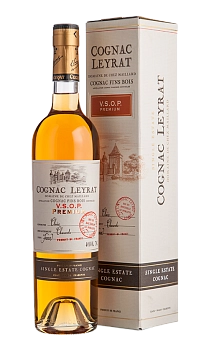 Коньяк Leyrat VSOP gift box 700 мл