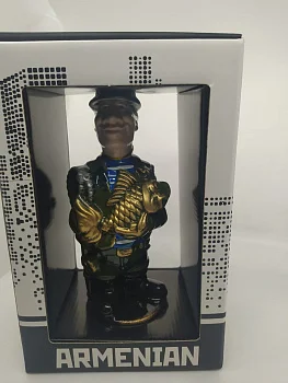 Коньяк  Прошянский Коньячный Завод  Рыбак 7 лет выдержки Фарфор 330 мл