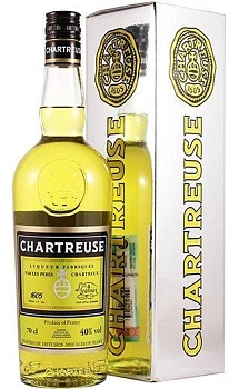 Ликер Chartreuse Jaune gift box700 мл