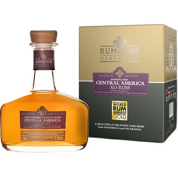 РомCrucial Drinks Central America  XO gift box 700 мл