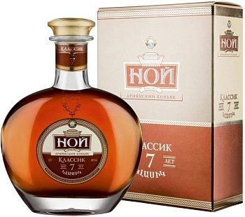 Коньяк Noy Classic 7 Years Old gift box  700 мл