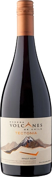 Вино Volcanes  Tectonia Pinot Noir Valley del Bio-Bio DO Вольканес  Тектония Пино Нуар 2017 750 мл
